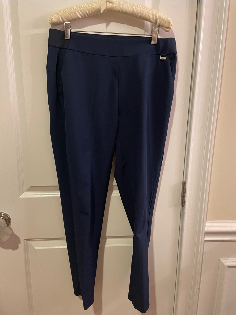Greg Norman Women's Navy Stretch Golf Pants, Medium